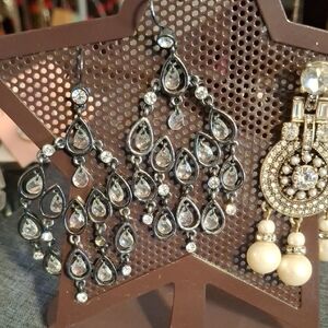 Elegant Black Chandelier Earrings